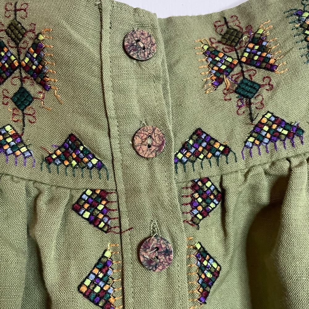 Maeve by Anthropologie Olive Green Embroidered Button-Front Skirt Size 6 - Picture 2 of 7